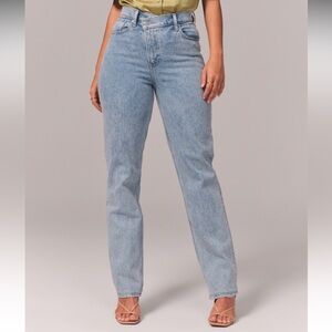 Abercrombie and Fitch the 90's straight ultra high rise curve love